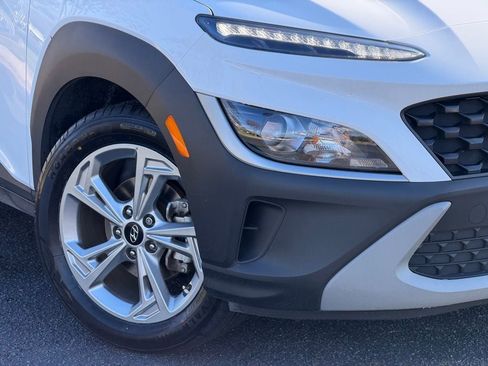 Used 2023 Hyundai Kona SEL image 11