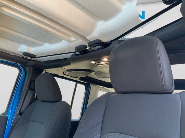 Used 2021 Jeep Wrangler Unlimited Sport AWD/4WD image 12