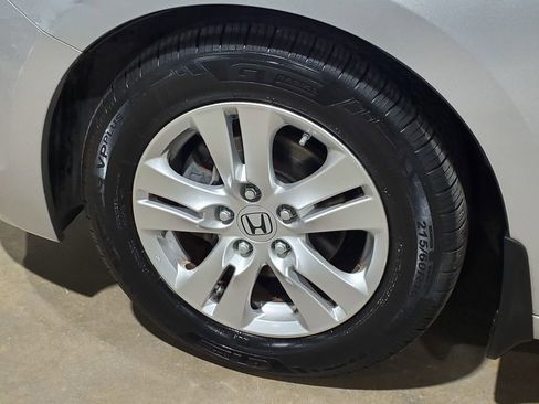 Used 2010 Honda Accord LX-P image 37