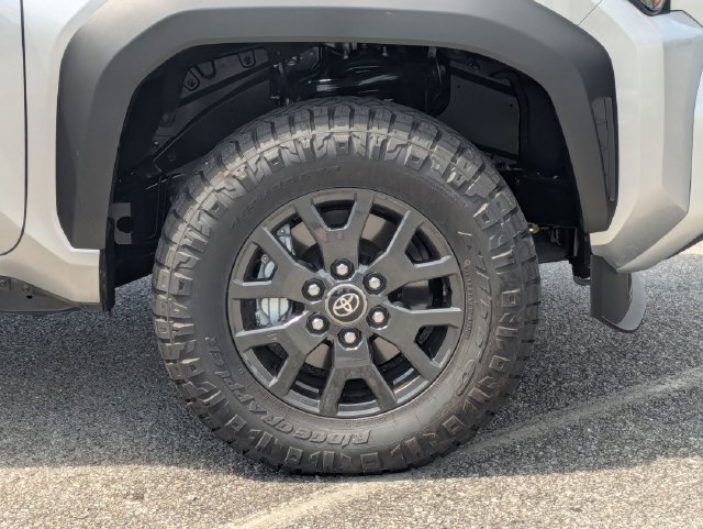 Used 2026 Toyota 4Runner 4WD image 11