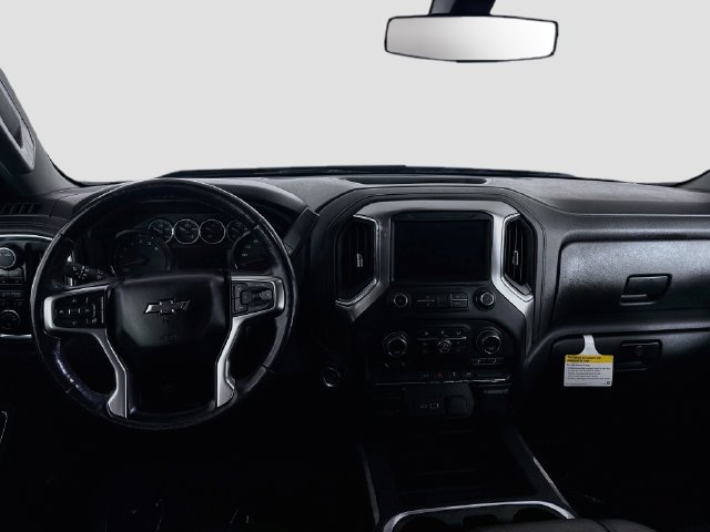 Used 2021 Chevrolet Silverado 1500 RST w/ Redline Edition AWD/4WD image 16