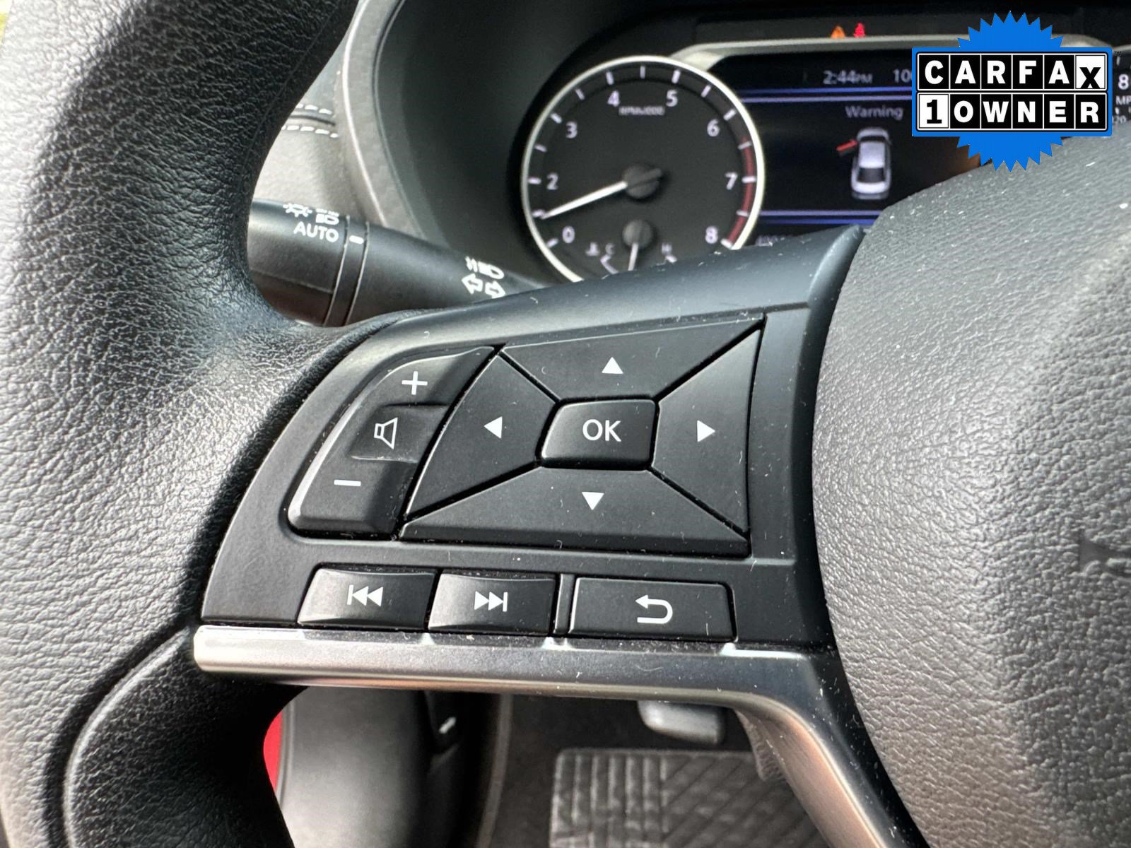 Used 2025 Nissan Sentra SV FWD image 32