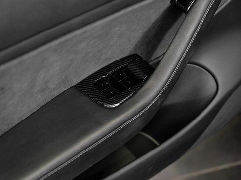 Used 2019 Tesla Model 3 Standard Range Plus image 40