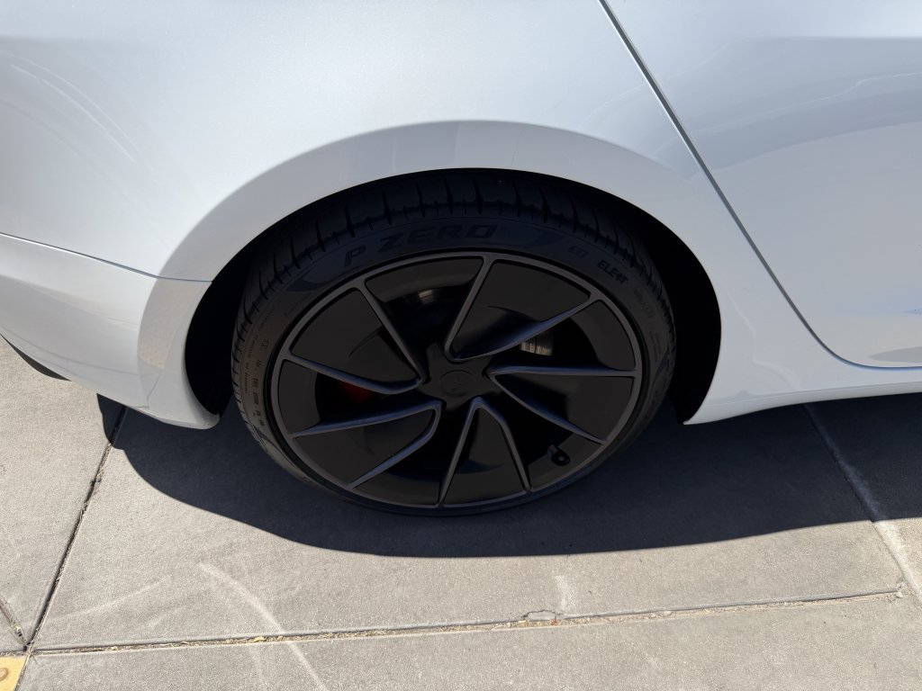 Used 2025 Tesla Model 3 Performance AWD/4WD image 15
