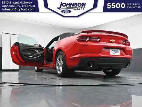 Used 2020 Chevrolet Camaro LT RWD image 37