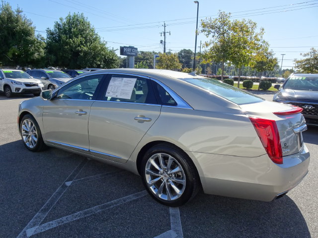 Used 2014 Cadillac XTS Luxury w/ Driver Awareness Package FWD image 6