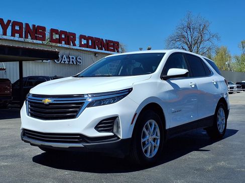 Used 2024 Chevrolet Equinox LT image 1