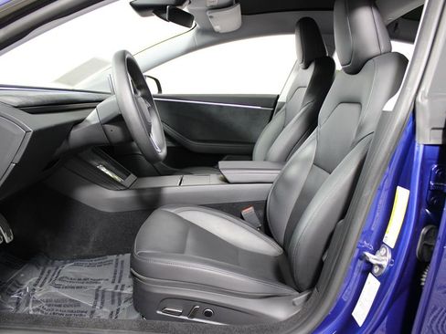 Used 2024 Tesla Model 3 Long Range image 9