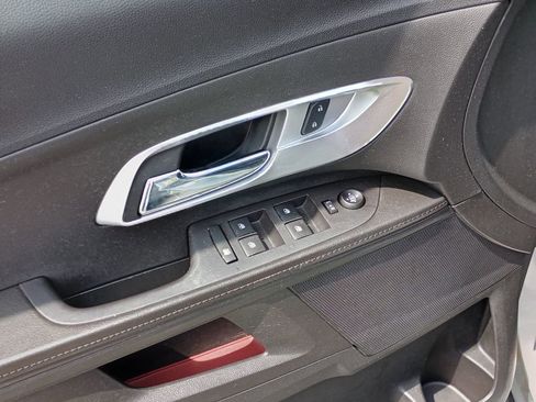 Used 2016 Chevrolet Equinox LS image 12