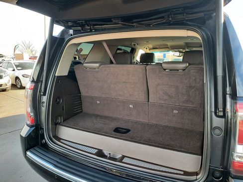 Used 2019 GMC Yukon Denali image 23