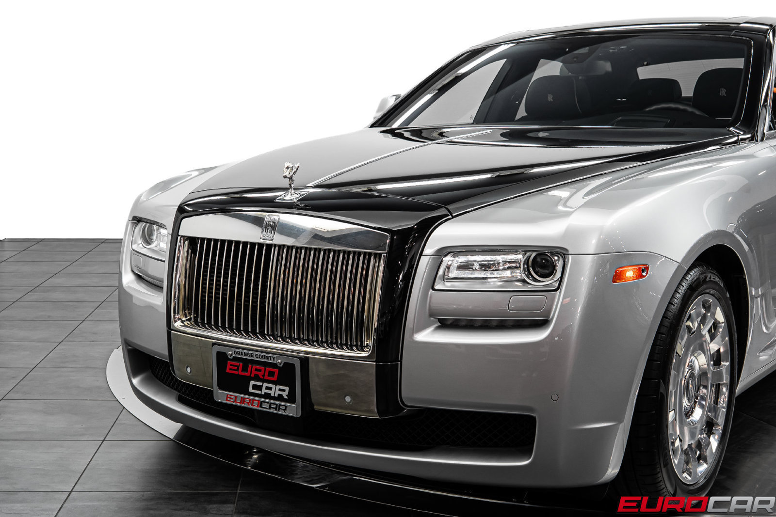 Used 2014 Rolls-Royce Ghost RWD image 14