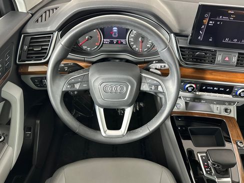 Used 2022 Audi Q5 2.0T Premium w/ Convenience Package image 13