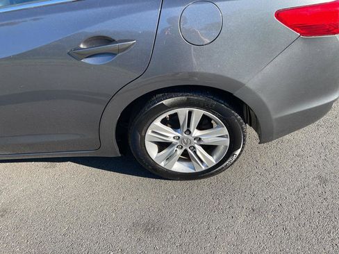 Used 2013 Acura ILX Hybrid w/ Technology Package image 25