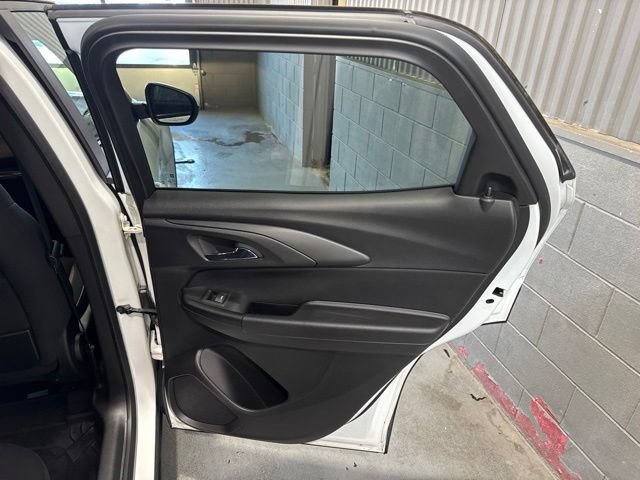 Used 2023 Chevrolet TrailBlazer LT w/ Convenience Package AWD/4WD image 14