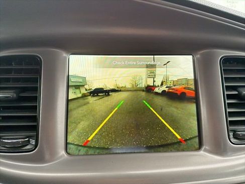 Used 2023 Dodge Charger GT w/ Blacktop Package image 33