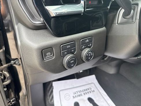 Used 2023 Chevrolet Silverado 1500 RST AWD/4WD image 26