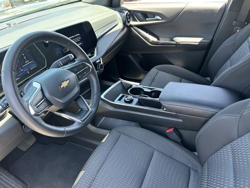 Certified 2026 Chevrolet Equinox LT FWD image 25