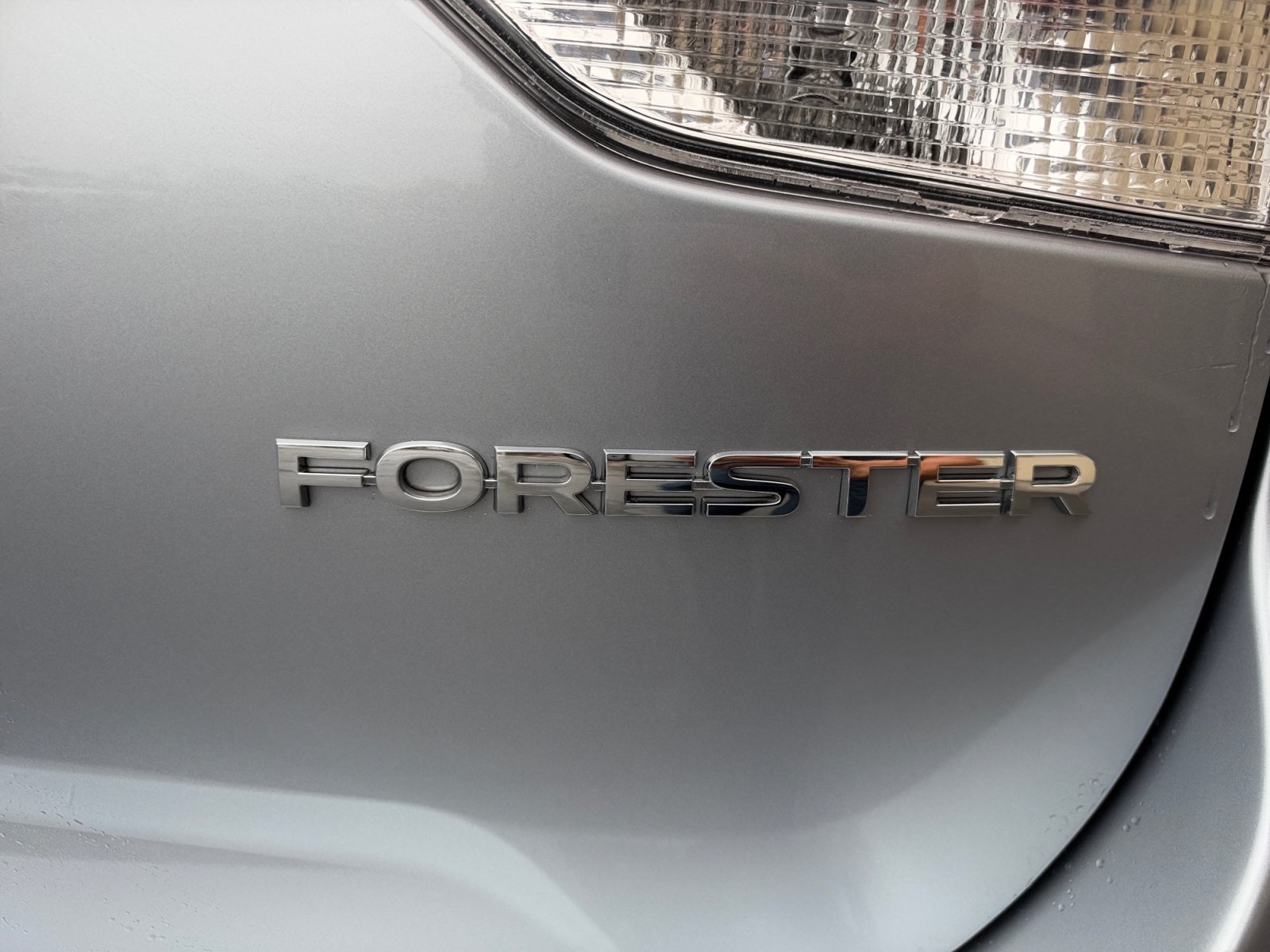 Used 2019 Subaru Forester Premium AWD/4WD image 24