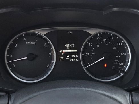 New 2025 Nissan Versa S w/ Trunk Package image 25