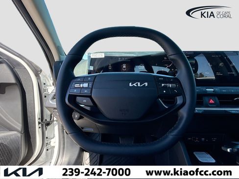 New 2026 Kia K4 EX image 35