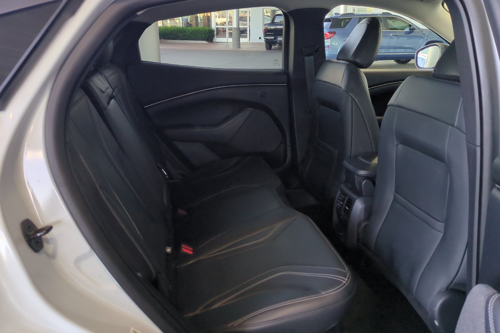 Used 2023 Ford Mustang Mach-E Premium AWD/4WD image 17