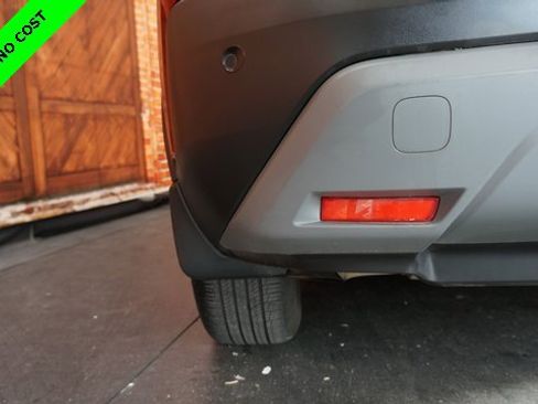 Used 2022 Nissan Rogue SV w/ SV Premium Package image 84