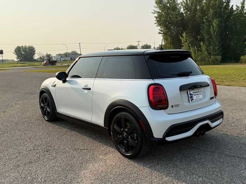 Used 2024 MINI Cooper S FWD image 5