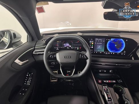 Used 2025 Audi S5 Premium Plus w/ Premium Plus Package AWD/4WD image 17