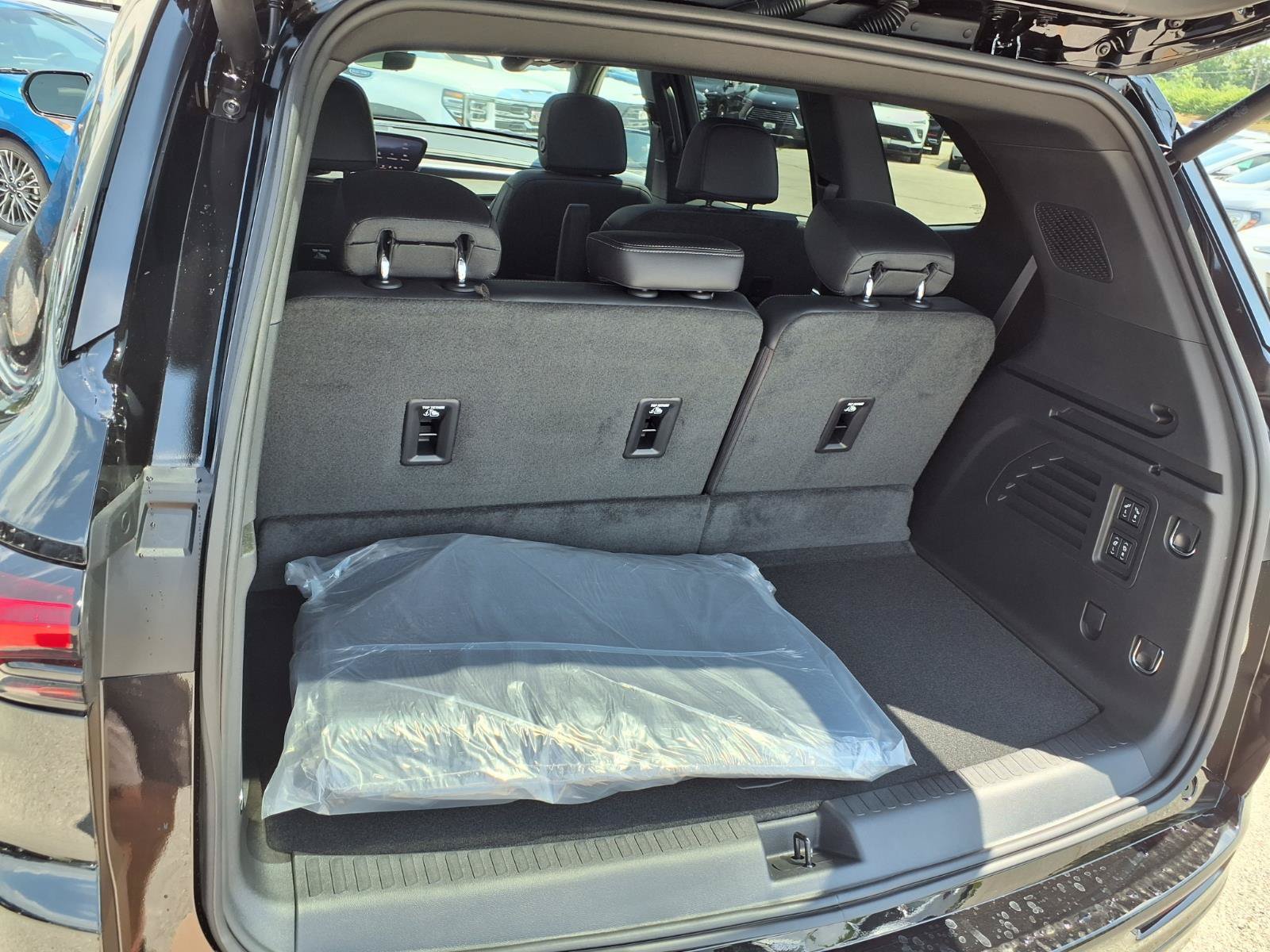 New 2027 Buick Enclave Sport Touring w/ Power Package FWD image 19