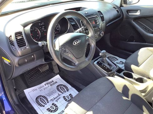 Used 2017 Kia Forte LX FWD image 26