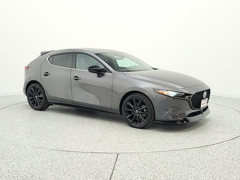 Used 2024 MAZDA MAZDA3 Hatchback w/Premium Plus Pkg image 3