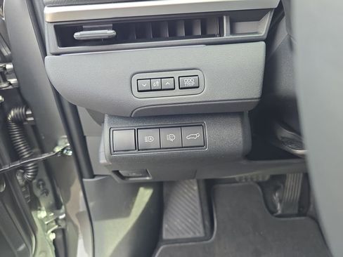 New 2026 Subaru Solterra Premium image 20