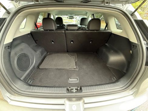 Used 2022 Kia Niro EX w/ Cold Weather Package image 16