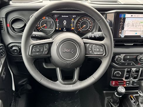 New 2026 Jeep Wrangler Unlimited Rubicon image 13
