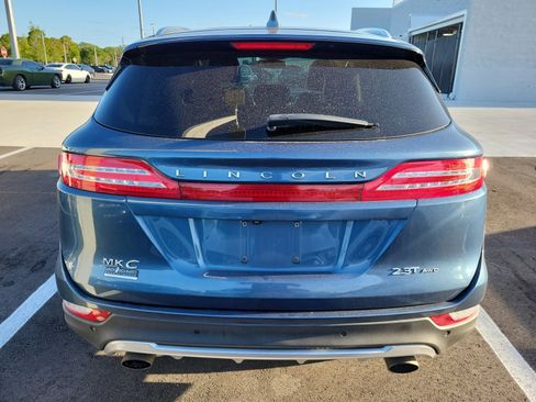 Used 2018 Lincoln MKC Reserve w/ Lincoln MKC Climate Package image 9