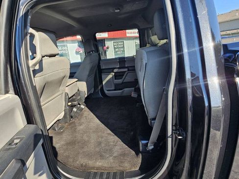 Used 2015 Ford F150 XLT AWD/4WD image 18