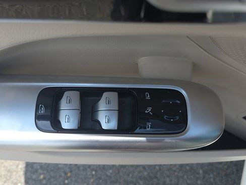 Certified 2025 Mercedes-Benz C 300 4MATIC Sedan image 12