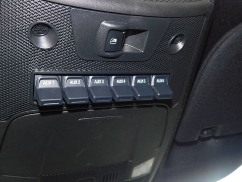 Used 2019 Ford F150 Raptor w/ Equipment Group 802A Luxury AWD/4WD image 46