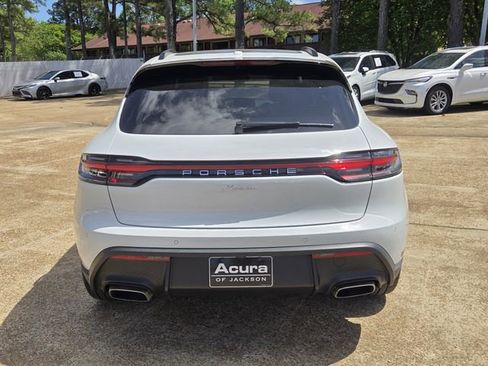 Used 2025 Porsche Macan Turbo image 28