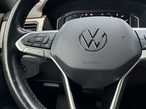 Used 2020 Volkswagen Atlas Cross Sport SEL Premium AWD/4WD image 22