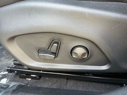 New 2025 Jeep Compass Trailhawk w/ Trailhawk Elite Group image 16