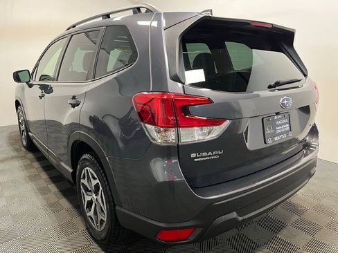 Used 2022 Subaru Forester Premium AWD/4WD image 22
