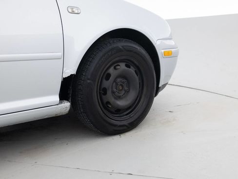 Used 2002 Volkswagen Jetta GLS image 18