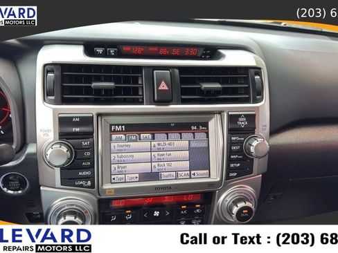 Used 2012 Toyota 4Runner Limited AWD/4WD image 15