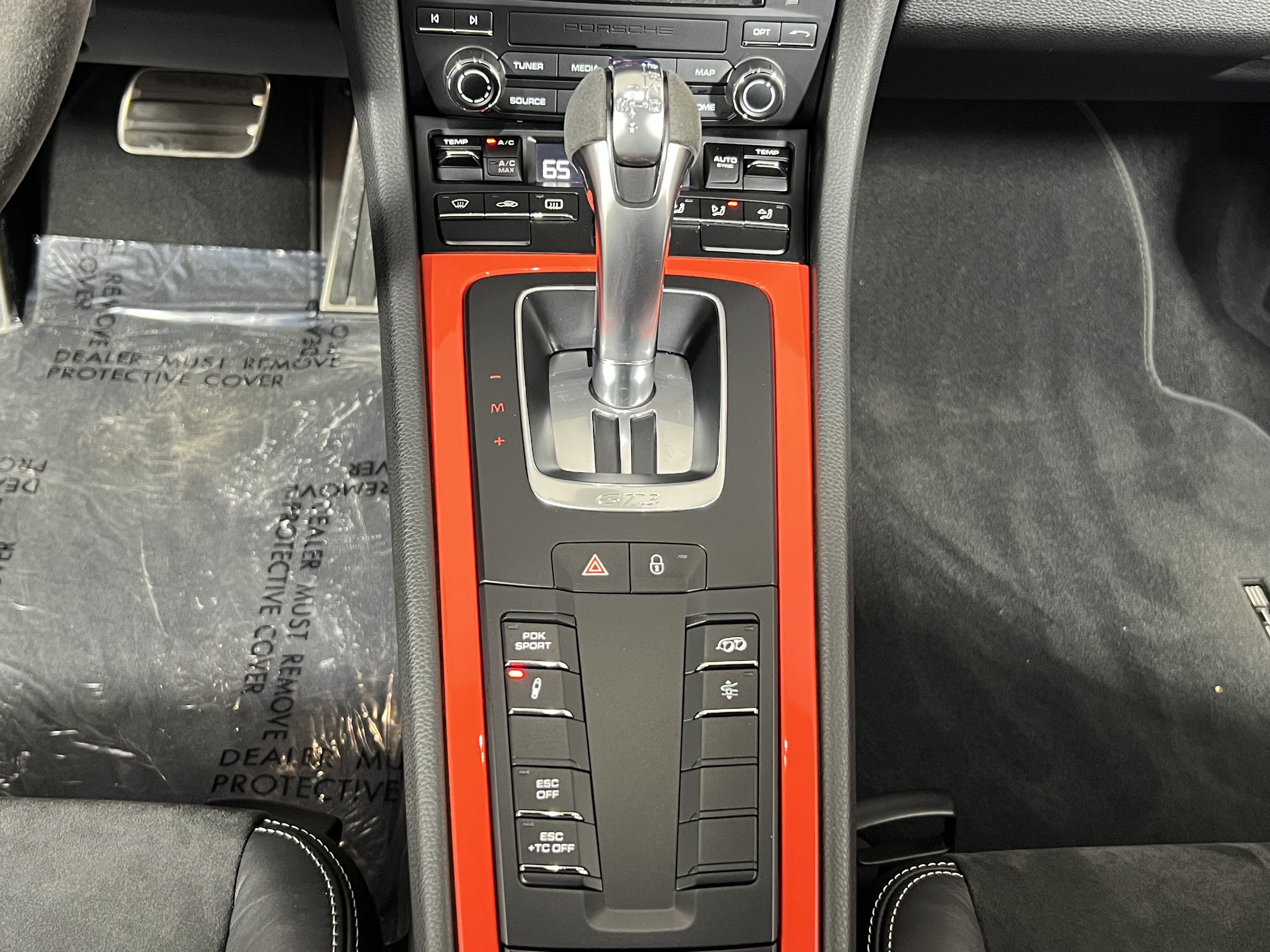 Certified 2018 Porsche 911 GT3 RWD image 20