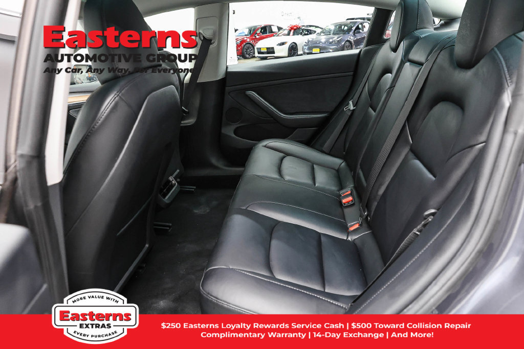 Used 2023 Tesla Model 3 Standard Range RWD image 17