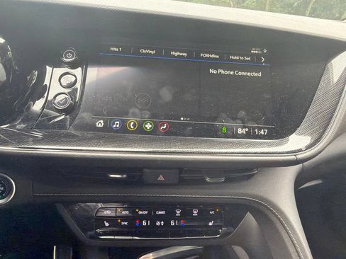Used 2023 Buick Envision Essence w/ Sport Touring Package AWD/4WD image 16