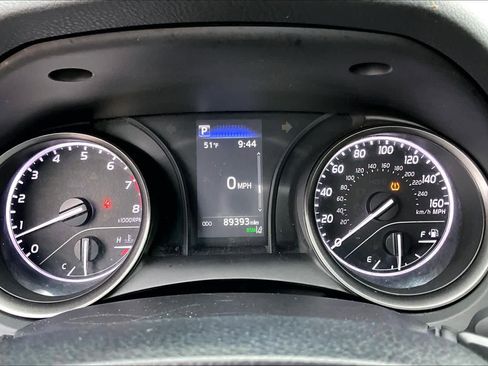 Certified 2021 Toyota Camry SE w/ Convenience Package image 50