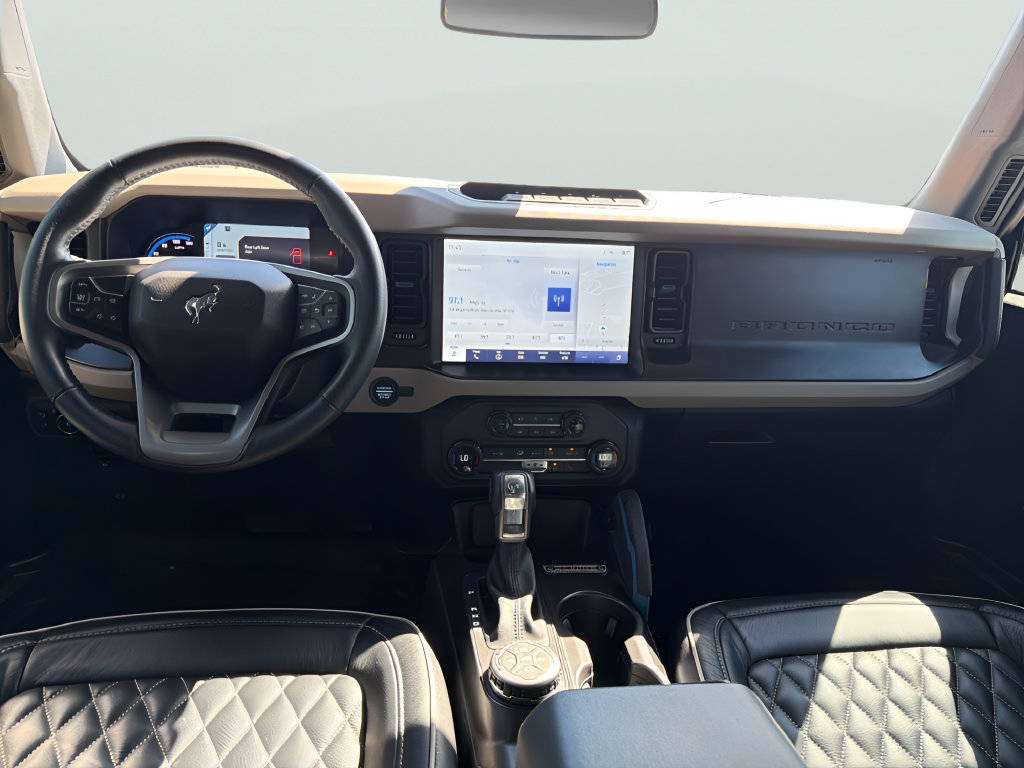 Used 2023 Ford Bronco Wildtrak AWD/4WD image 28