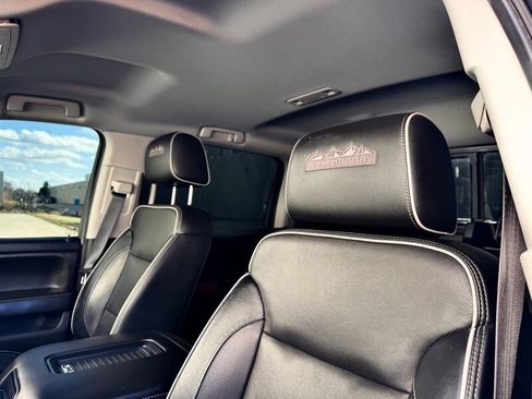 Used 2018 Chevrolet Silverado 1500 High Country w/ LPO, Protection Package image 18